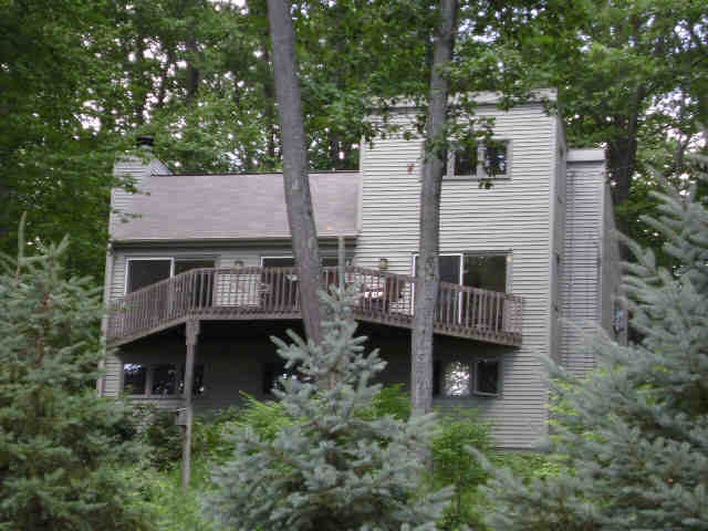 Building photograph for 29 WEST SHORE DR